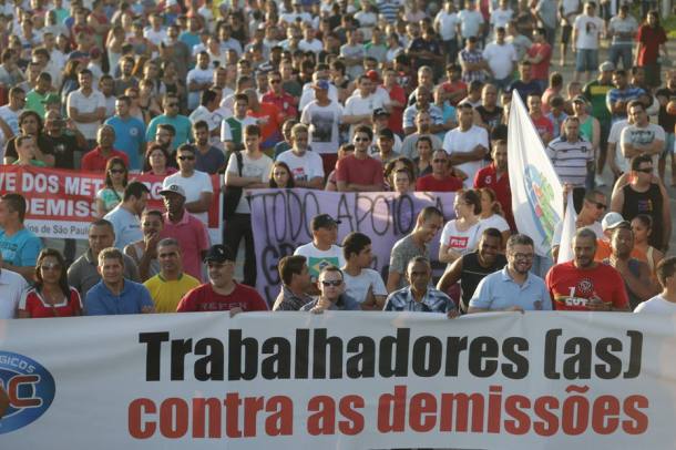 MERCEDES BENZ PROTESTO METALURGICOS