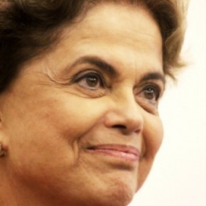 Justiça derruba restrição do uso de aviões da FAB por&nbsp;Dilma