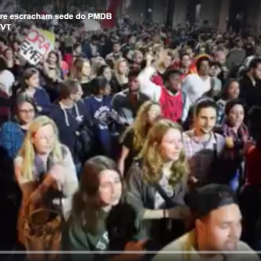 Porto Alegre:30 mil vão as ruas contra Temer e em Defesa da Democracia e dos direitos&nbsp;(Vídeo)
