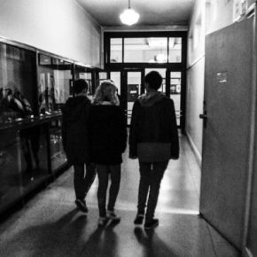 Colégio Estadual de Curitiba é ocupado por estudantes contra reforma educacional de&nbsp;Temer