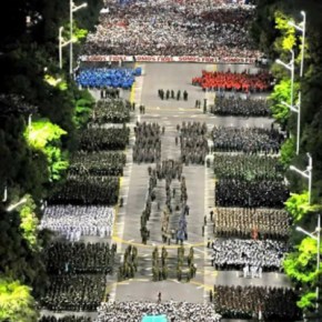 “Somos Fidel”: Marcha popular encerra comemorações de aniversário da Revolução&nbsp;Cubana