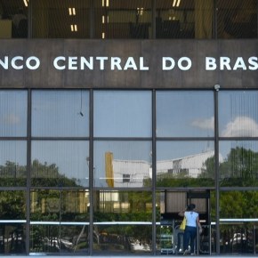 O Banco Central do Brasil e o Golpe na Economia (Por Ligia&nbsp;Deslandes)