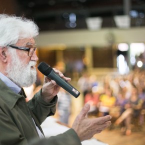 Leonardo Boff apoia luta de professores e diz que Marchezan foi autoritário e&nbsp;antidemocrático