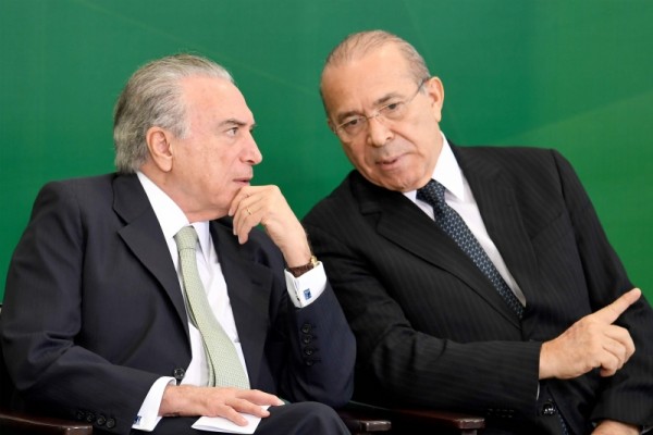 temer-e-padilha-600x400