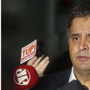 HÉLIO FERNANDES: AÉCIO QUIS CHEGAR AO PLANALTO SEM O&nbsp;POVO