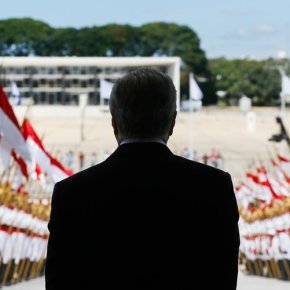 Governo quer te convencer que tirar os seus direitos será bom para&nbsp;você