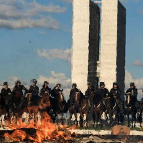 Temer cometeu crime de responsabilidade ao acionar Exército contra protesto, apontam&nbsp;juristas