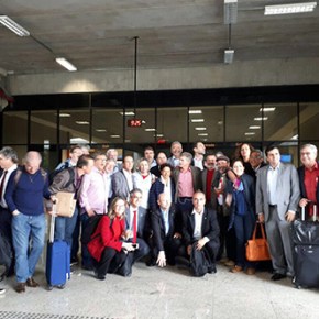 Parlamentares e lideranças sociais em Curitiba para apoiar&nbsp;Lula