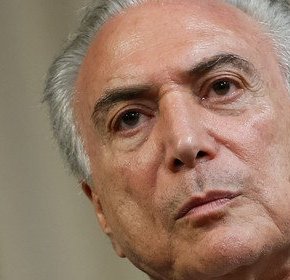 Temer tem que renunciar. O Brasil quer&nbsp;diretas-já!!!