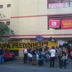 Jornalistas ocupam prédio da JBS em BH que é prova da corrupção que une Aécio e a&nbsp;mídia