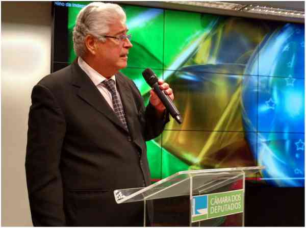 requiao_frente_ampla