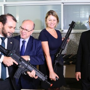 Fake de Sartori de 6.100 novos policiais, vai ser estudo de caso para o marketing político (por Fabrício&nbsp;Rocha)