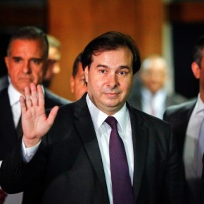 Maia almoça na casa de vice-presidente da Globo e vaticina fim da ‘era&nbsp;Temer’