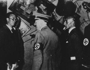 Uma horda de nazistas pasta em Porto&nbsp;Alegre