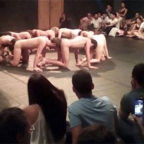 Lei proíbe exposições artísticas consideradas ’pornográficas’ por deputados do Espírito&nbsp;Santo