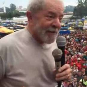 Vídeo: Lula discursa e é ovacionado por milhares na ocupação do MTST em São Bernardo do&nbsp;Campo