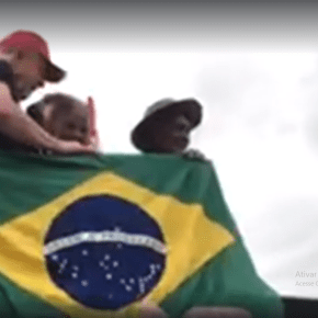 Ao Vivo: Lula durante visita ao viveiro de mudas do MST em Periquito (MG).&nbsp;#LulaPeloBrasil