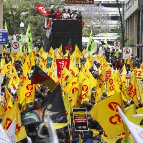 Quando vejo servidor público dizendo que não tem o que comemorar eu penso: como não??? (Por Helenir&nbsp;Schürer)
