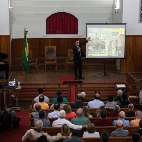 Dallagnol é Procurador da República do Brasil ou pastor da “república de curitiba”?