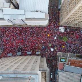 100 mil pessoas em Porto Alegre em Defesa da Democracia e de&nbsp;Lula