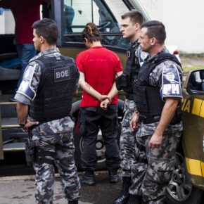13 mulheres presas após protestos em Porto&nbsp;Alegre
