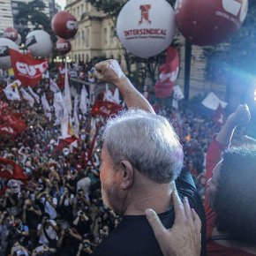 “Quem está no banco dos réus sou eu, mas o condenado foi o povo brasileiro”, diz&nbsp;Lula