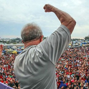 Pesquisa: Lula cresce mais, vai a 39%, e já tem mais votos que a soma de todos os adversários&nbsp;juntos