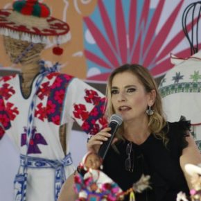 Beatriz Gutiérrez Müller propuso poner fin a la idea y concepto de “primera dama”  — La pupila&nbsp;insomne