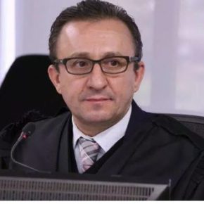 FAVRETO E OS FALSOS MORALISTAS (Por Moisés&nbsp;Mendes)