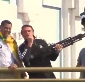 Bolsonaro usa metáforas para fazer seguidores atentarem contra a&nbsp;democracia