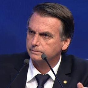 Bolsonaro foge de debate, mas fará ato público no mesmo&nbsp;dia