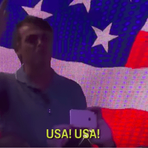 BOLSONARO GANHA ELOGIO DE TRUMP POR DEIXAR BRASILEIROS POBRES SEM&nbsp;MÉDICOS