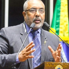 Paim pede proteção ao trabalho e distribuição de renda por solidariedade aos mais&nbsp;pobres