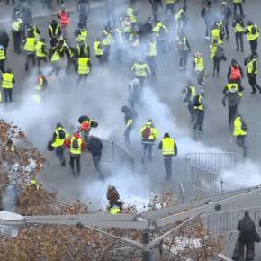 Governo francês descarta decretar estado de emergência em meio à onda de&nbsp;protestos