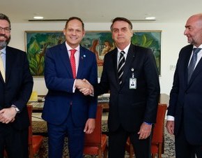 Apoio de Bolsonaro à oposição venezuelana coloca Brasil em risco de guerra, diz&nbsp;Fuser