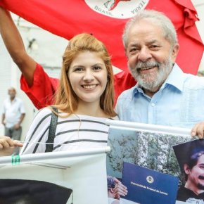 Isto é coisa do PT: Há 14 anos Lula sancionava a lei do&nbsp;Prouni