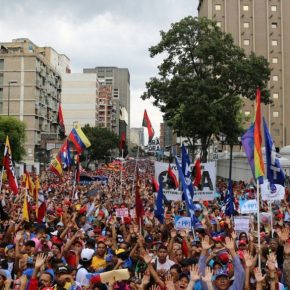 “Aqui tem dignidade”, diz Maduro, Presidente da Venezuela, ao anunciar rompimento de relações com os&nbsp;EUA