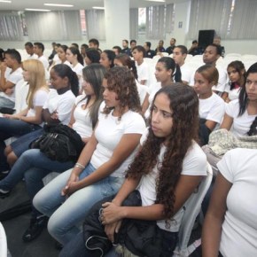 Desemprego entre os jovens fica em 25,2% em 2018; mais que o dobro do&nbsp;geral