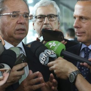 Não importa se  morrerem antes de se aposentar. “A Reforma da Previdência tem que render 1 trilhão”, diz Paulo&nbsp;Guedes