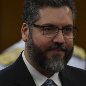 Piada pronta: Chanceler brasileiro exige que russos deixem a&nbsp;Venezuela