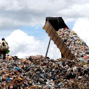 Deputados e Senadores podem afundar o Brasil no Lixo: Congresso prepara salvo-conduto a&nbsp;lixões!