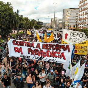 #15M e o retorno da política às ruas. Algumas&nbsp;análises