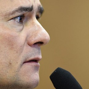 Em editoriais, Folha e Estadão abandonam Moro e sugerem&nbsp;renúncia