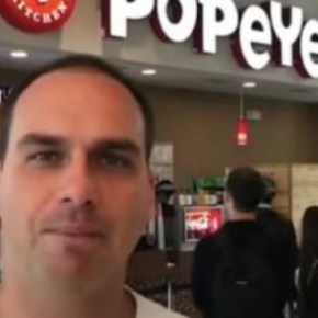 Juiz manda Bolsonaro explicar filho “embaixaburguer”