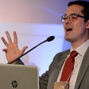 Farsa a Jato: Para manter Lula preso, Mídia e STF aceitam Deltan como “boi de piranha” da Gang de Moro&nbsp;?