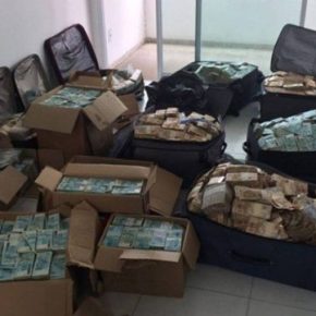 Executivo de banco conta como se compram políticos, juízes e jornalistas em entrevista a Jessé&nbsp;Souza