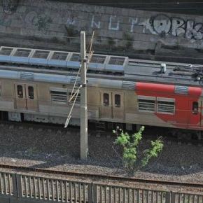 Com passagem a R$ 4,20 e o desemprego em alta, TRENSURB já perdeu 18% de seus passageiros em 3&nbsp;anos