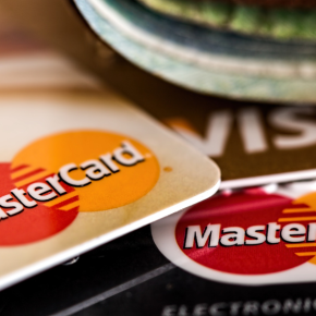 Argentina limita operações com cartão de crédito no exterior . Hora de conter a evasão de&nbsp;divisas!