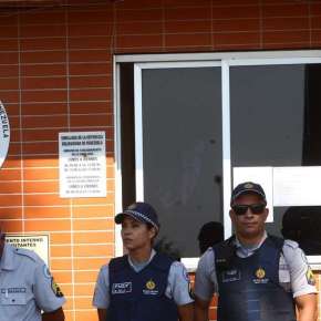 Embaixada da Venezuela no Brasil é invadida: é preciso saber agora quem está por trás dessa ação criminosa&nbsp;(Vídeos)