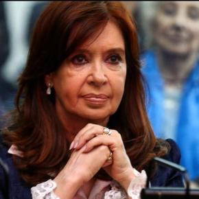 Justiça argentina anula ordem de prisão contra Cristina&nbsp;Kirchner